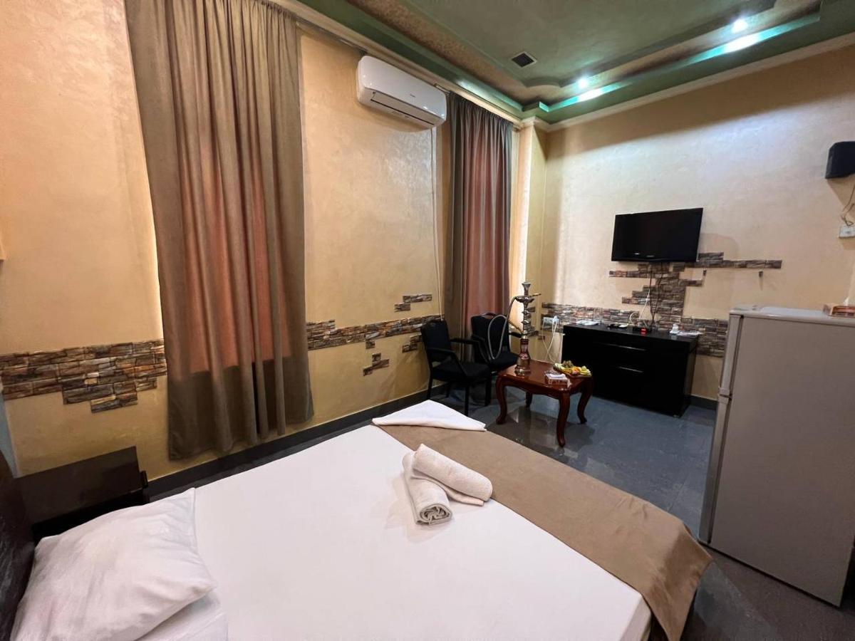 Joy Hotel Erévan Extérieur photo