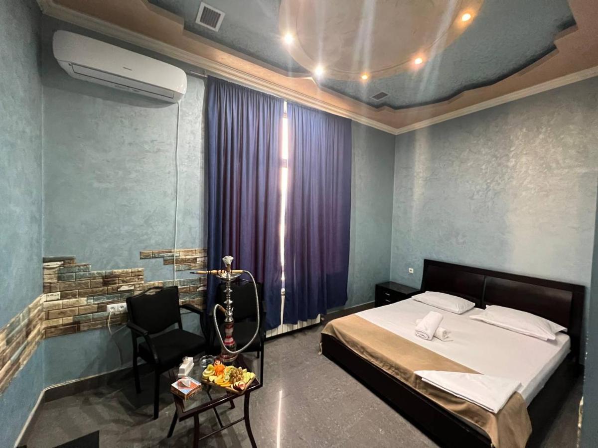 Joy Hotel Erévan Extérieur photo